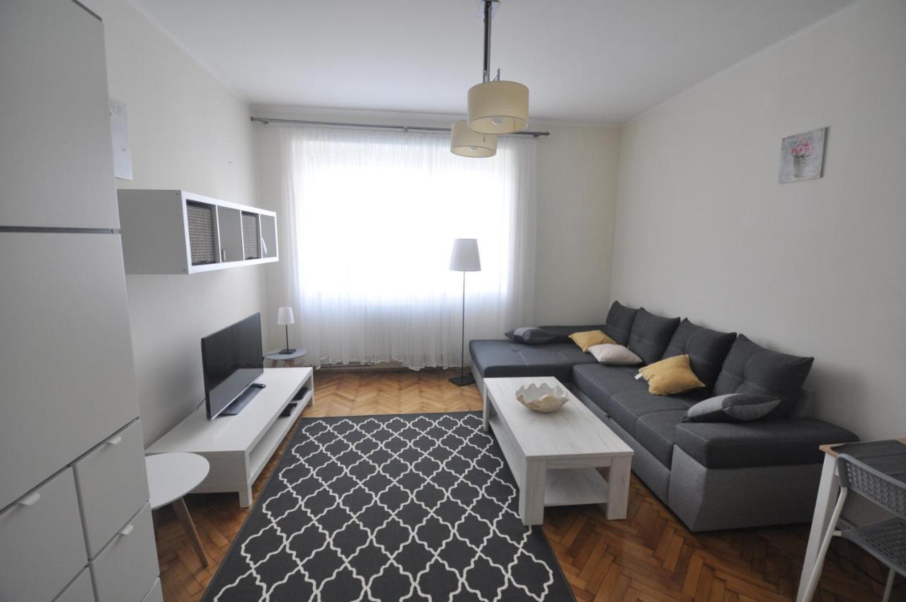 Avis Apartments - City Gdynia 33 Bagian luar foto